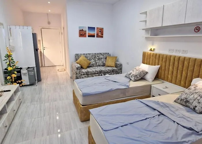 New In Avenue On Mamsha -private Beach&pool * Hurghada