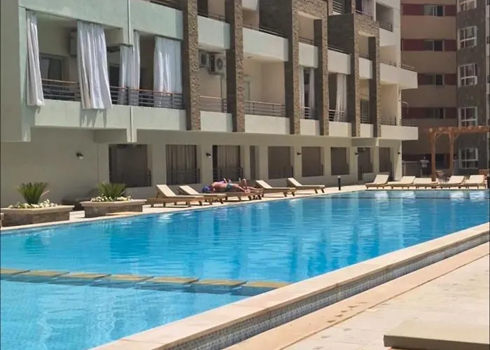 Appartement New In Avenue On Mamsha -private Beach&pool